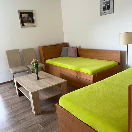 Chaloupka Hluboka - Family Holidays In South Bohemia Hluboká nad Vltavou Εξωτερικό φωτογραφία
