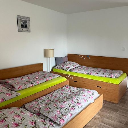 Chaloupka Hluboka - Family Holidays In South Bohemia Hluboká nad Vltavou Εξωτερικό φωτογραφία